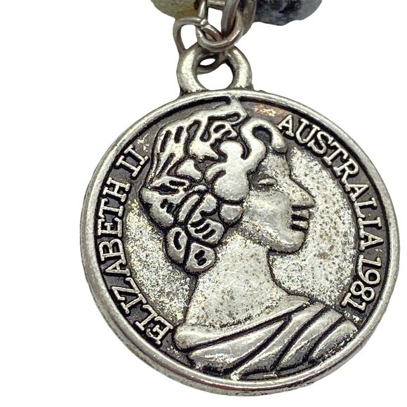 Australian Coin Necklace Womens Silver Tone Unpolished Stone Lobster Clasp 34" - Picture 7 of 12